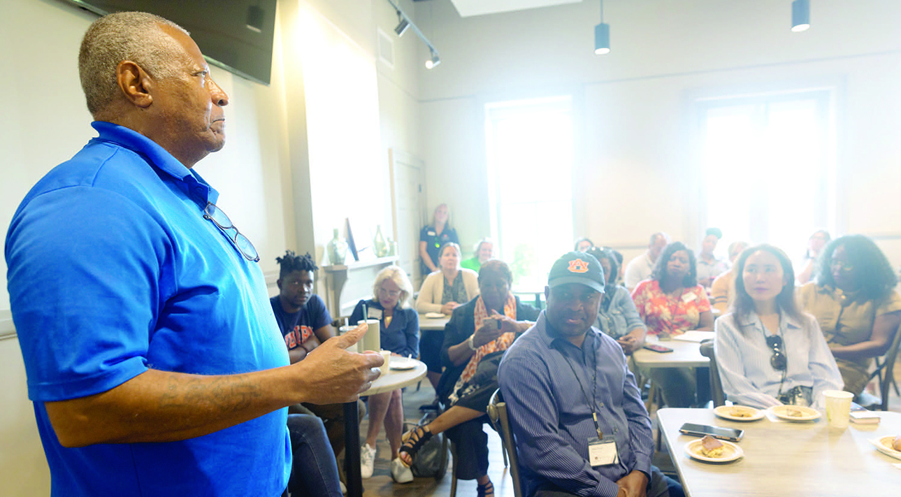 The mayor of Selma leads a community discussion.