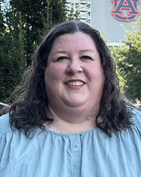 Amy Goode headshot