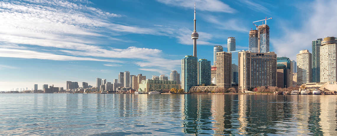 Toronto skyline with CN Tower 