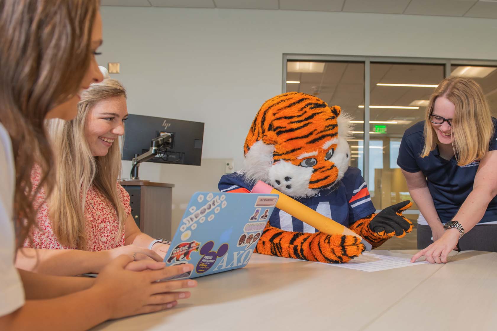 College of Education students studying with Aubie
