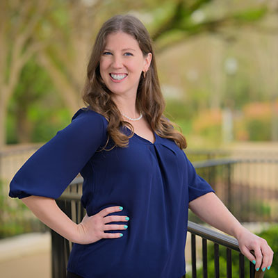 Kate Evans Headshot