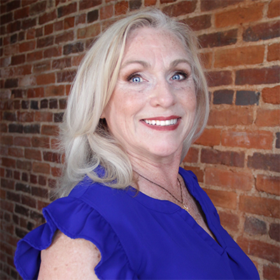 Headshot photo of Tracey Spates Newell