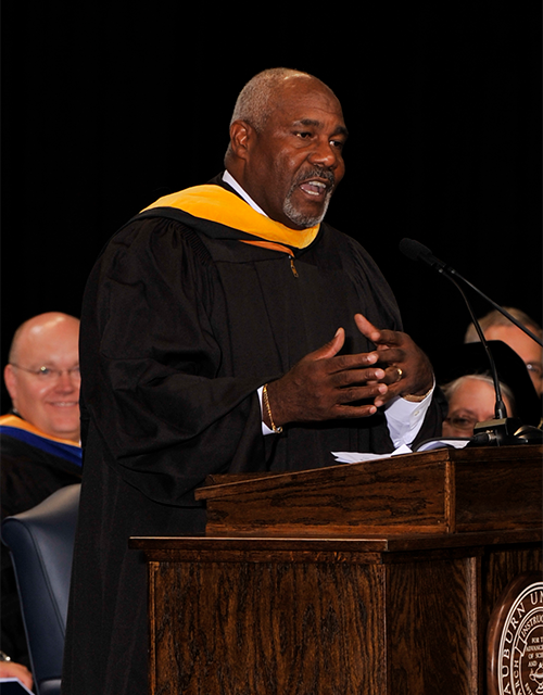 Thom Gossom Jr. Image