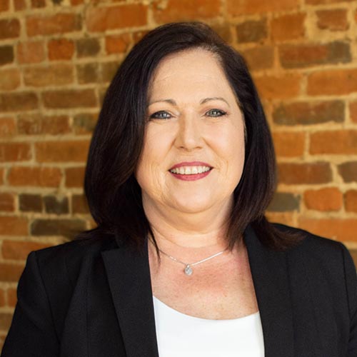 Headshot photo of Tammy Mayo