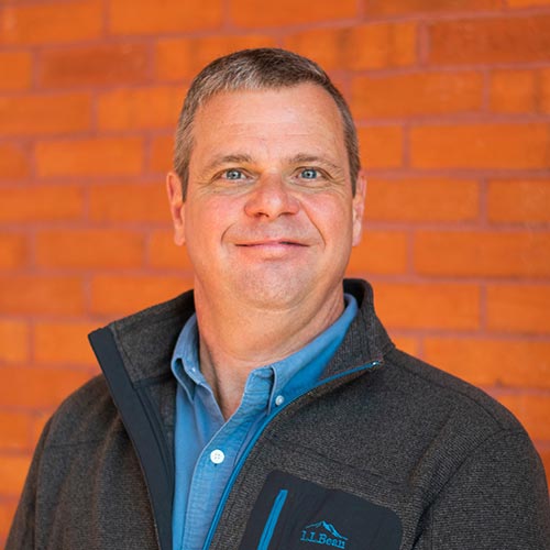 Headshot photo of Greg Weaver