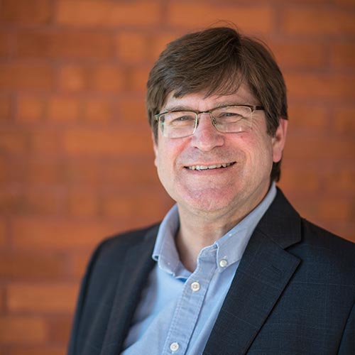 Headshot photo of Rob Gordon