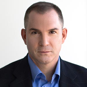 Portrait photograph of Frank Bruni