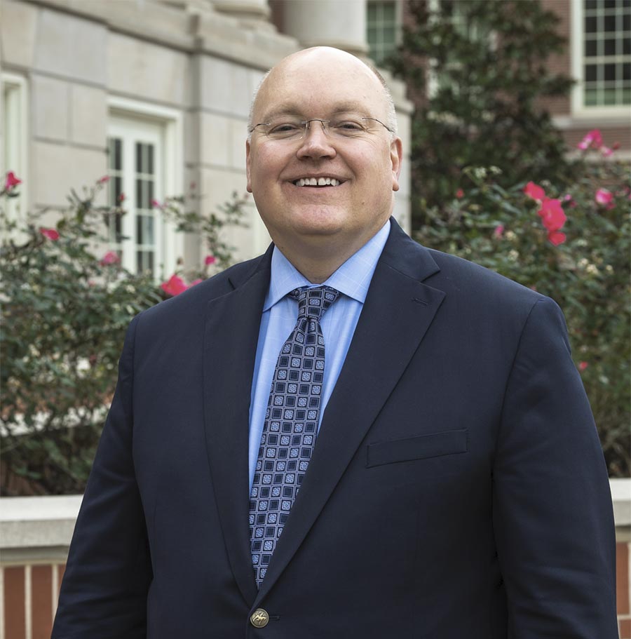 Dr. Chris Roberts
