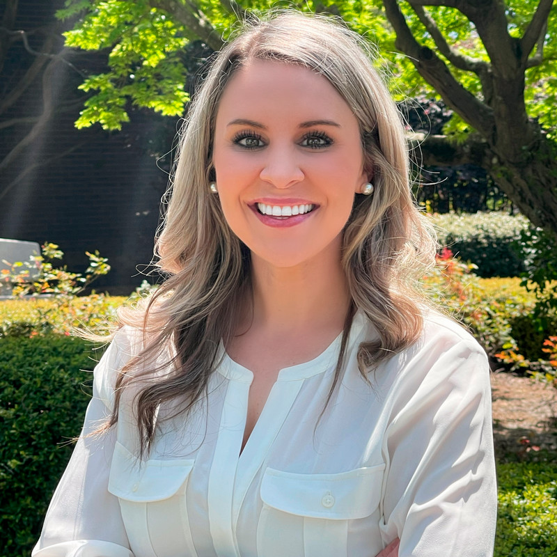 Kathryn Lanier headshot