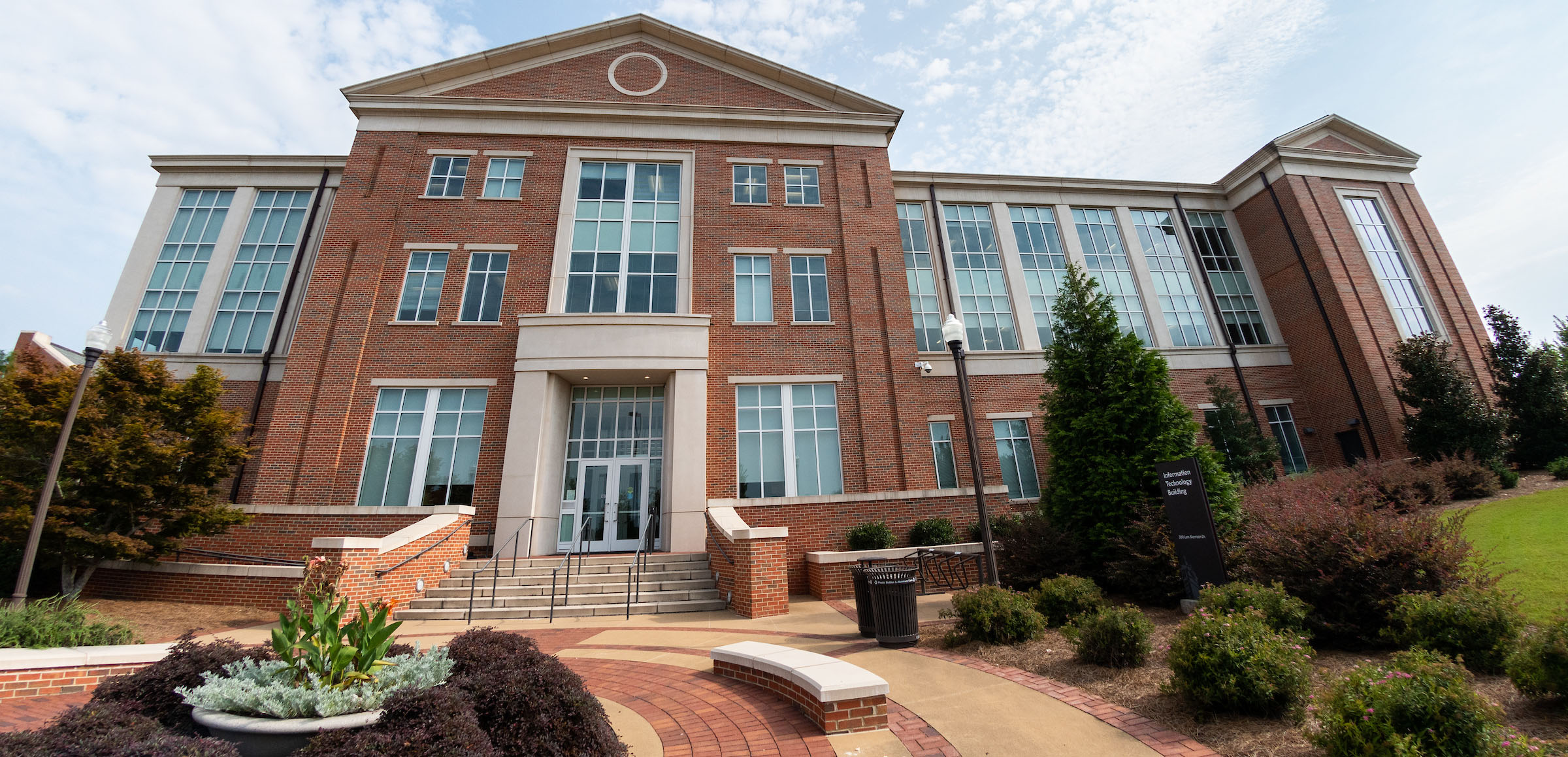 Auburn University's OIT Building