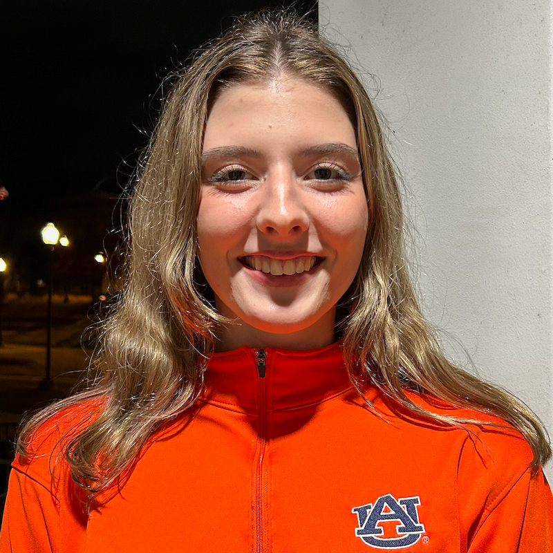 Lexie Mapes headshot