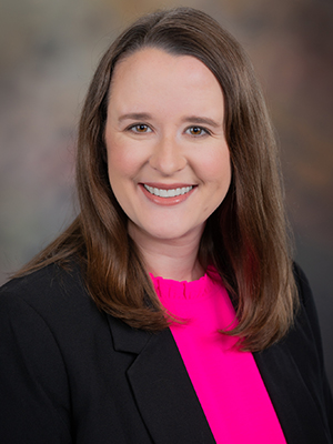 Elizabeth Covington headshot